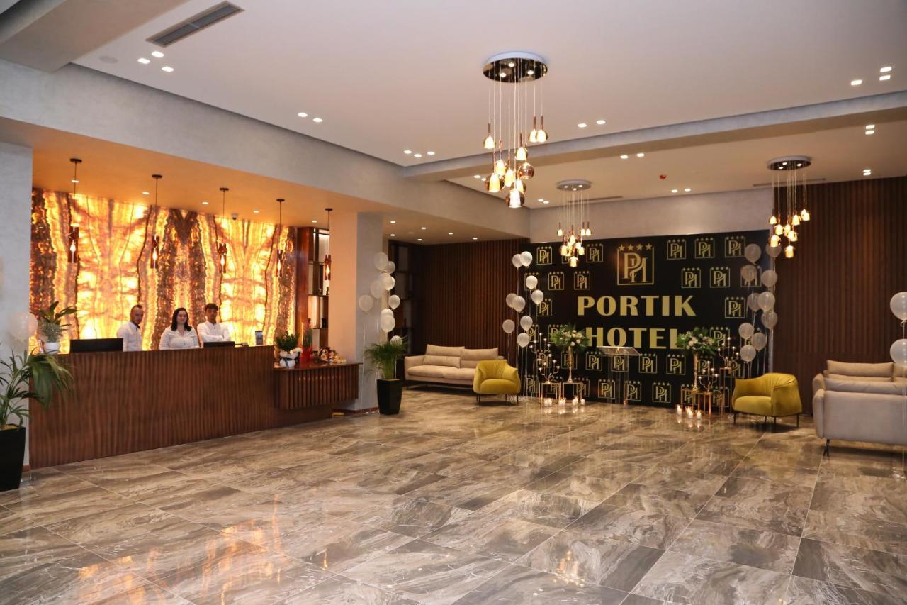 Portik Hotel Berat Esterno foto