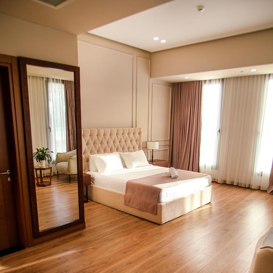 Portik Hotel Berat Esterno foto