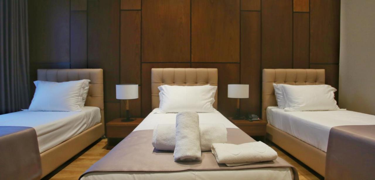 Portik Hotel Berat Esterno foto